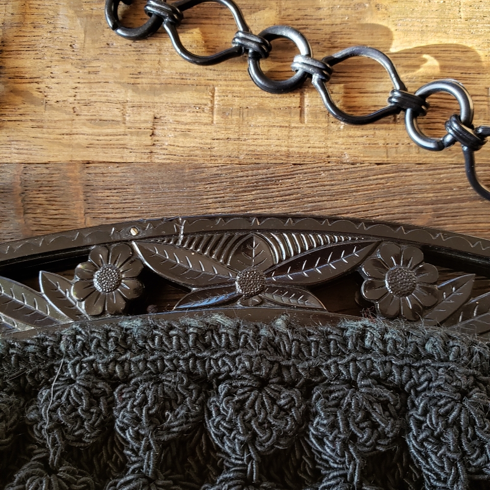 RARE Vintage 30's Crocheted Handbag - Picture 3 of 8